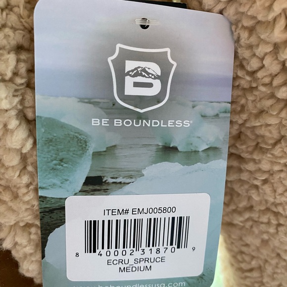 Be Boundless Sherpa Jacket/coat. - Picture 2 of 9